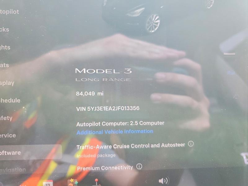 Photo 9 from auction – 2018 TESLA MODEL 3 with VIN 5YJ3E1EA2JF013356