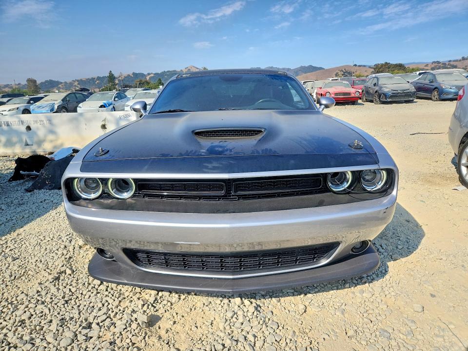 Photo 5 from auction – 2017 DODGE CHALLENGER with VIN 2C3CDZFJ2HH592616