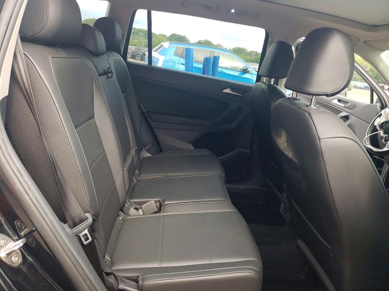 Снимка 10 от търг – 2019 VOLKSWAGEN TIGUAN с VIN 3VV2B7AX7KM077571