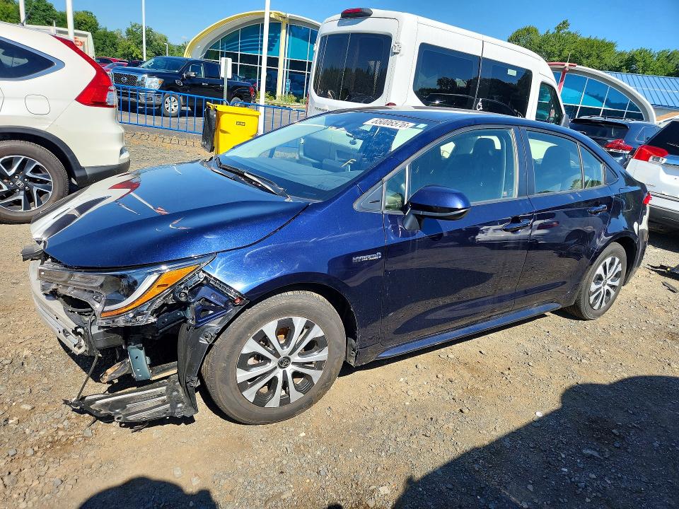 TOYOTA COROLLA 2020 with VIN JTDEBRBE3LJ006709 - Photo from auction