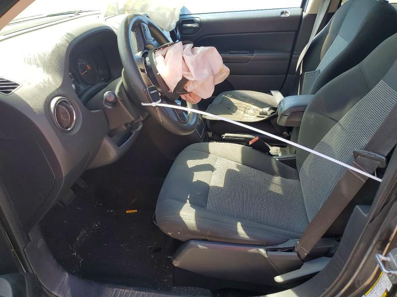 Photo 7 from auction – 2016 JEEP COMPASS with VIN 1C4NJCBA1GD547629