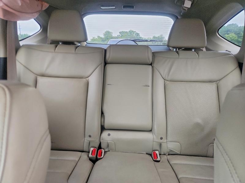 Photo 10 from auction – 2015 HONDA CR-V with VIN 5J6RM4H70FL021582
