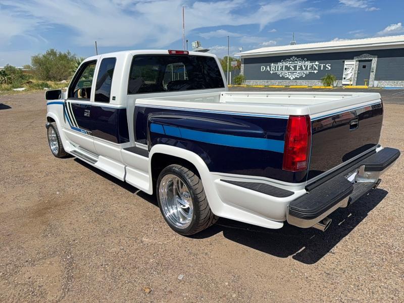 Photo 3 from auction – 1997 CHEVROLET GMT-400 with VIN 2GBEC19R0V1128775