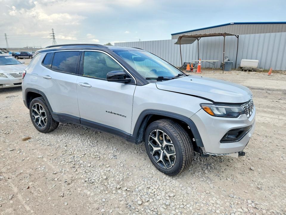 Photo 4 from auction – 2025 JEEP COMPASS with VIN 3C4NJDCN3ST513590