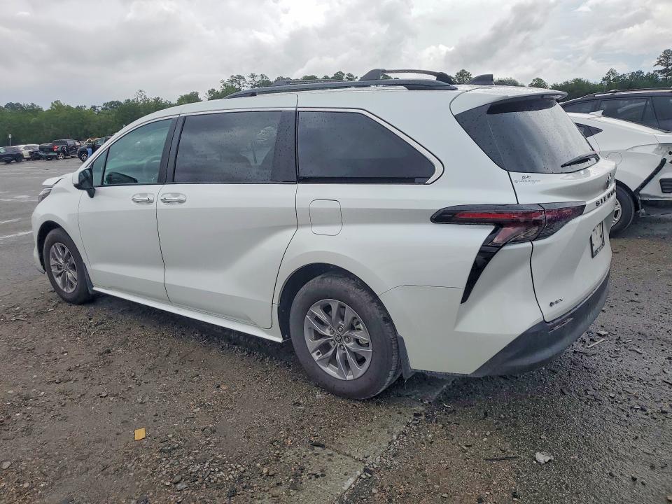Снимка 2 от търг – 2026 TOYOTA SIENNA с VIN 5TDYRKEC7TS317945
