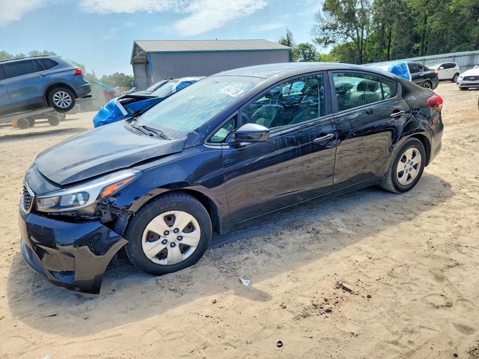KIA FORTE 2017 with VIN 3KPFK4A77HE006808 - Photo from auction