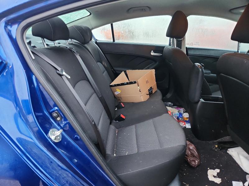 Zdjęcie 10 z aukcji – 2018 KIA FORTE z VIN 3KPFK4A79JE284891