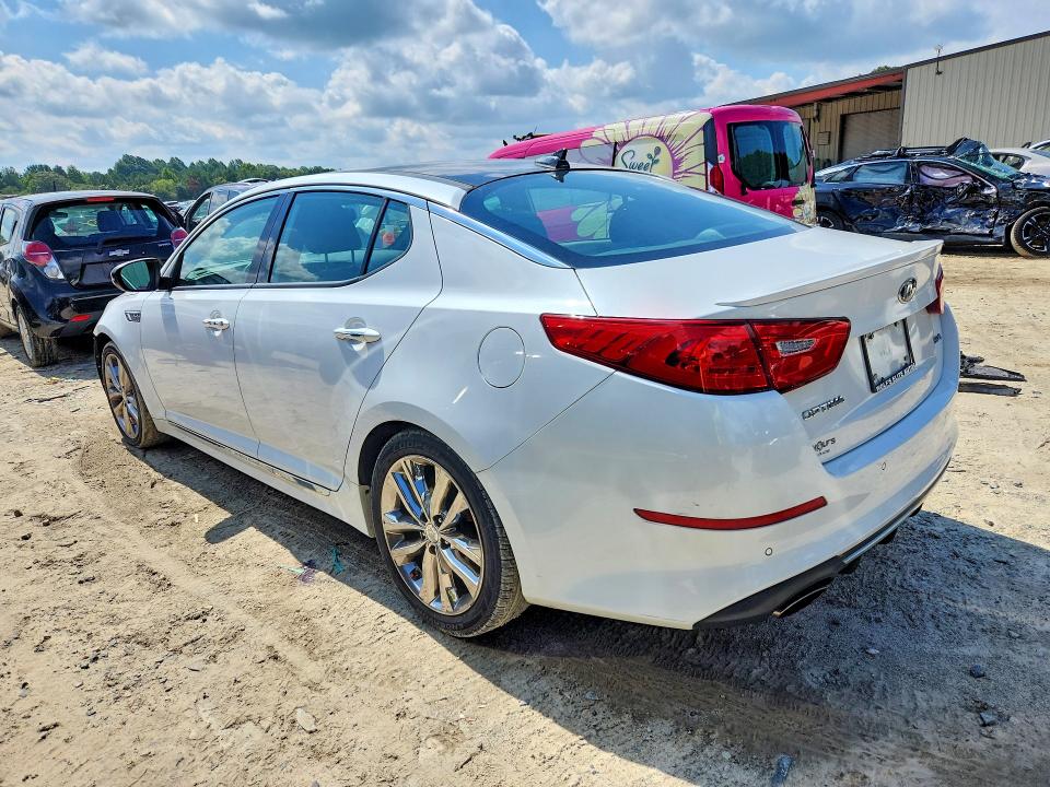 Photo 2 from auction – 2015 KIA OPTIMA with VIN 5XXGR4A67FG443963