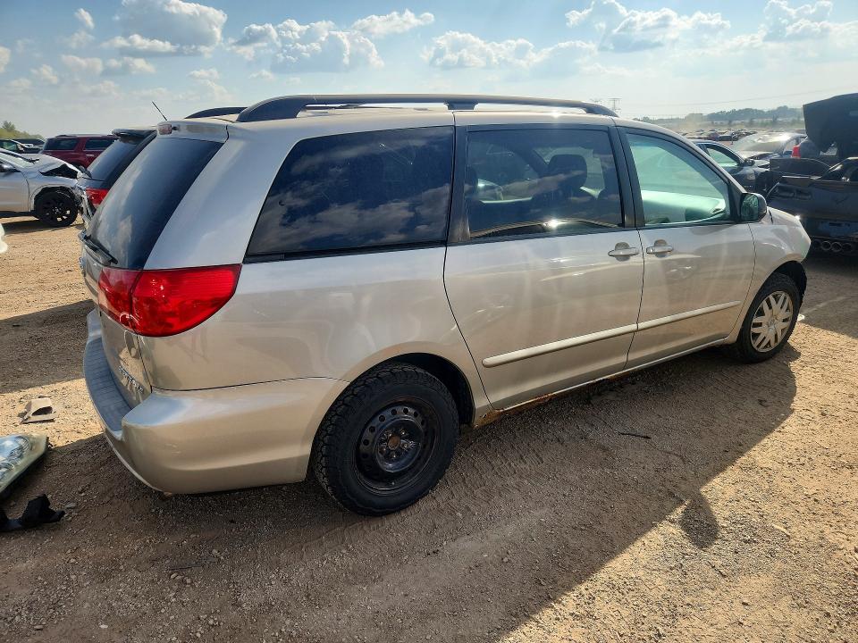 Photo 3 from auction – 2007 TOYOTA SIENNA with VIN 5TDZK23C97S075080