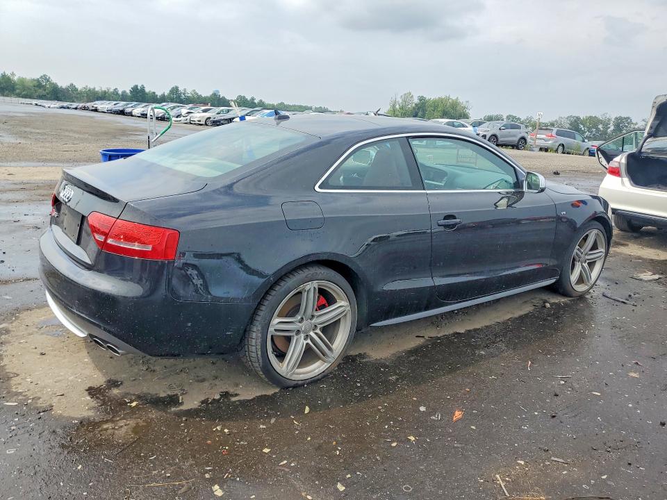 Photo 3 from auction – 2012 AUDI S5 with VIN WAUCVAFRXCA005714