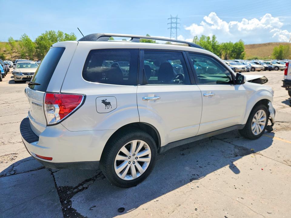 Photo 3 from auction – 2012 SUBARU FORESTER with VIN JF2SHAEC1CH467008