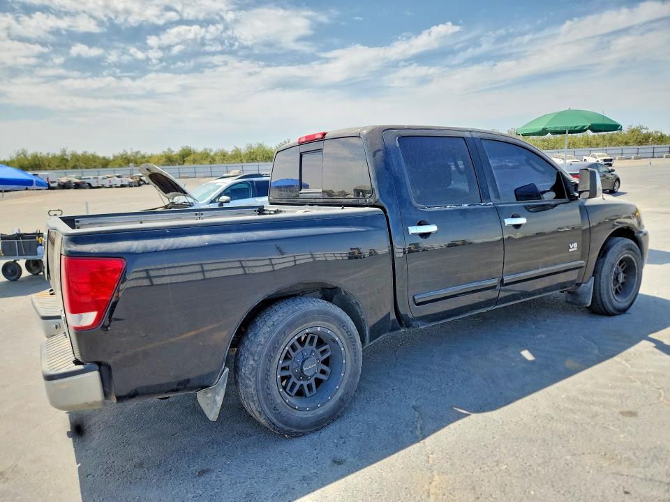 Photo 3 from auction – 2004 NISSAN TITAN with VIN 1N6AA07AX4N577060
