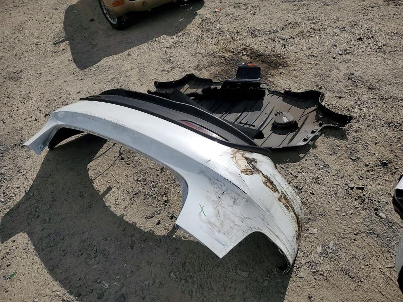 Снимка 12 от търг – 2024 TESLA MODEL 3 с VIN 5YJ3E1EB5RF770224