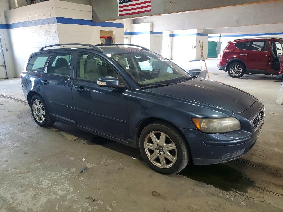 Photo 4 from auction – 2007 VOLVO V50 with VIN YV1MW382772278166