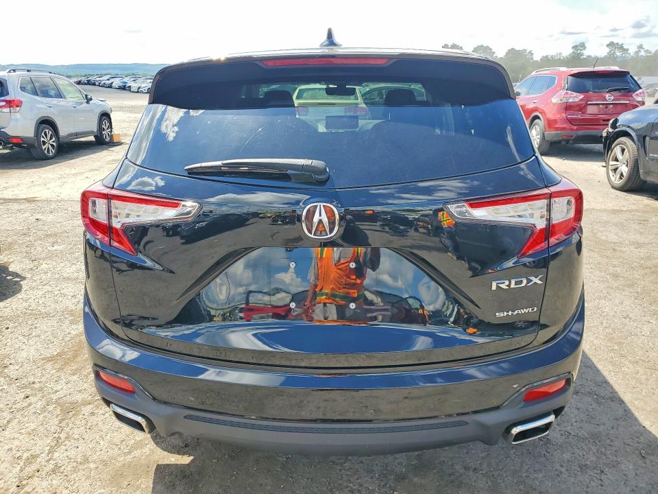 Photo 6 from auction – 2024 ACURA RDX with VIN 5J8TC2H37RL007944