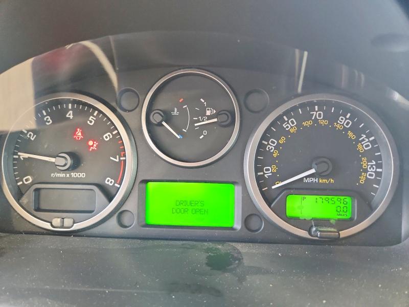 Photo 9 from auction – 2011 LAND ROVER LR2 with VIN SALFR2BN0BH246922