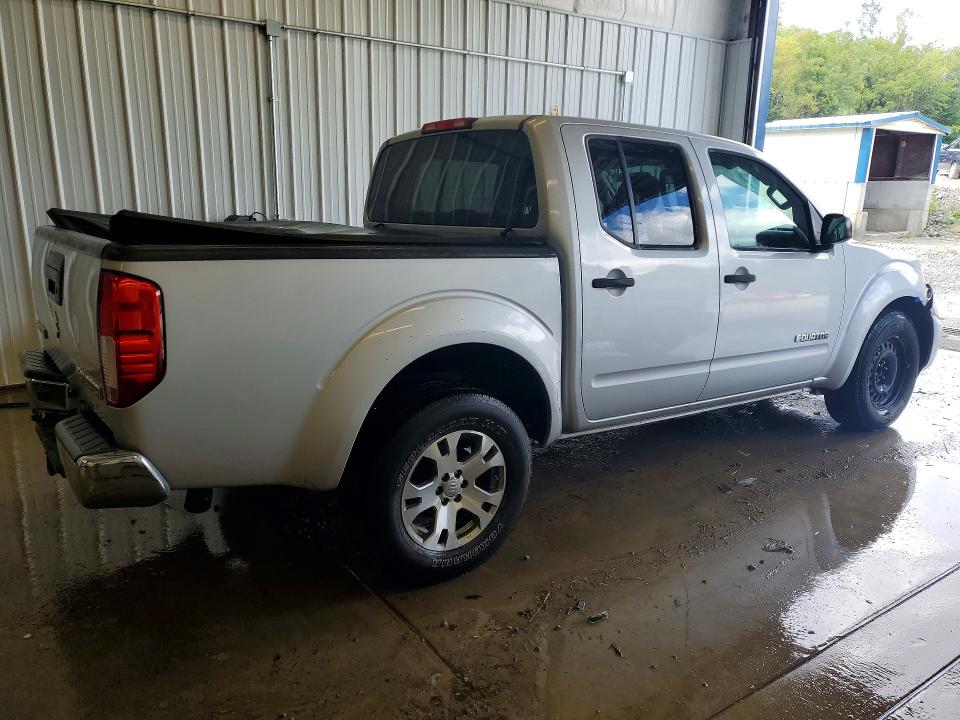 Photo 3 from auction – 2012 SUZUKI EQUATOR with VIN 5Z61D0ER0CC420460