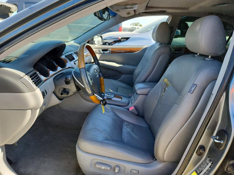 Foto 7 de la subasta – 2005 LEXUS ES con VIN JTHBA30G755134632