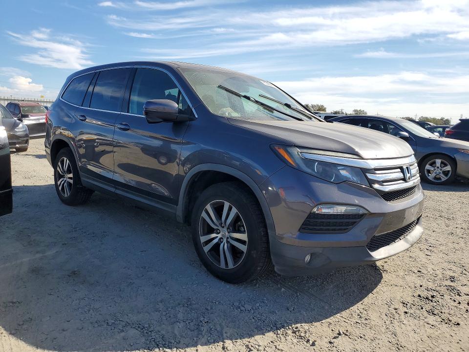 Photo 4 from auction – 2018 HONDA PILOT with VIN 5FNYF6H51JB027943
