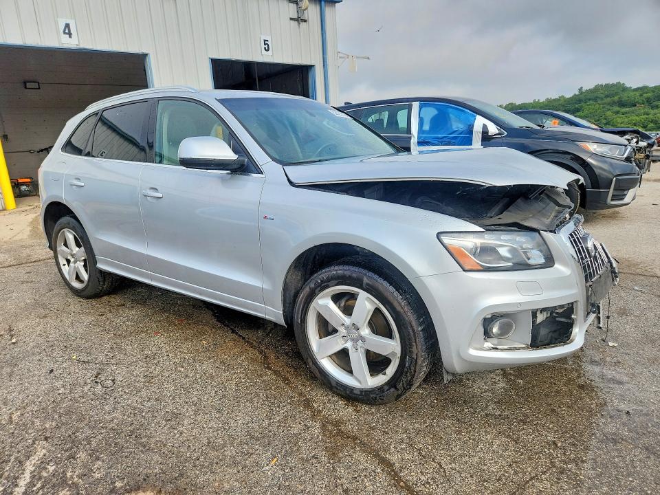 Foto 4 de la subasta – 2012 AUDI Q5 con VIN WA1WKAFP2CA110779