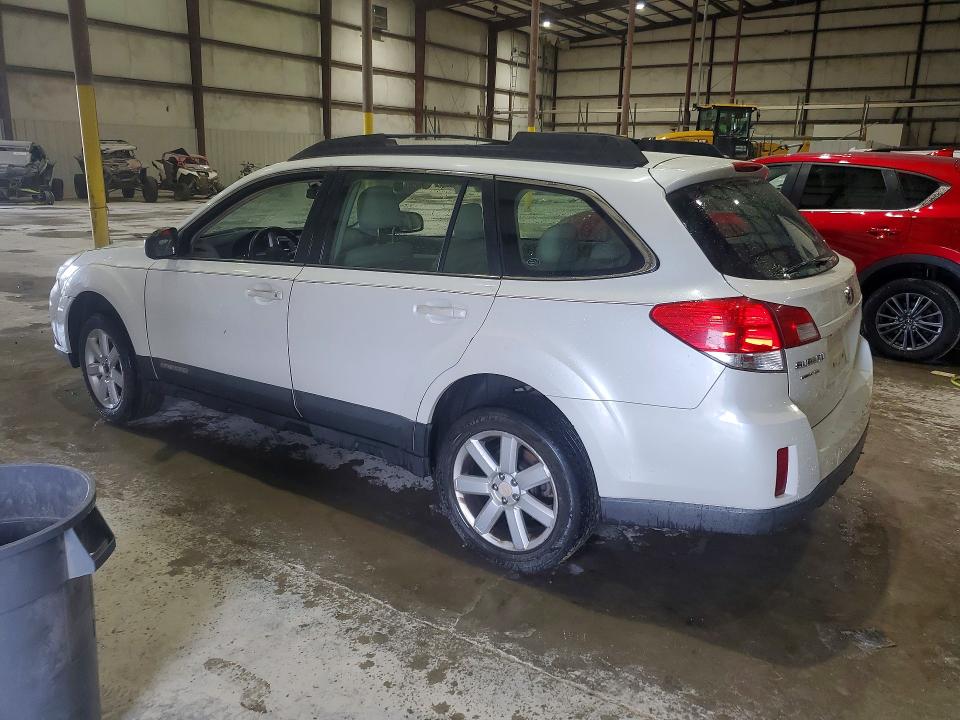 Photo 2 from auction – 2011 SUBARU OUTBACK with VIN 4S4BRCAC2B3406402