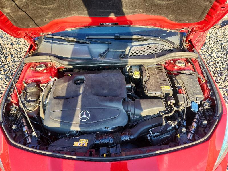 Photo 11 from auction – 2016 MERCEDES-BENZ CLA with VIN WDDSJ4EBXGN369085