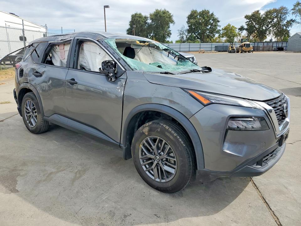 Photo 4 from auction – 2021 NISSAN ROGUE with VIN 5N1AT3AB1MC758510