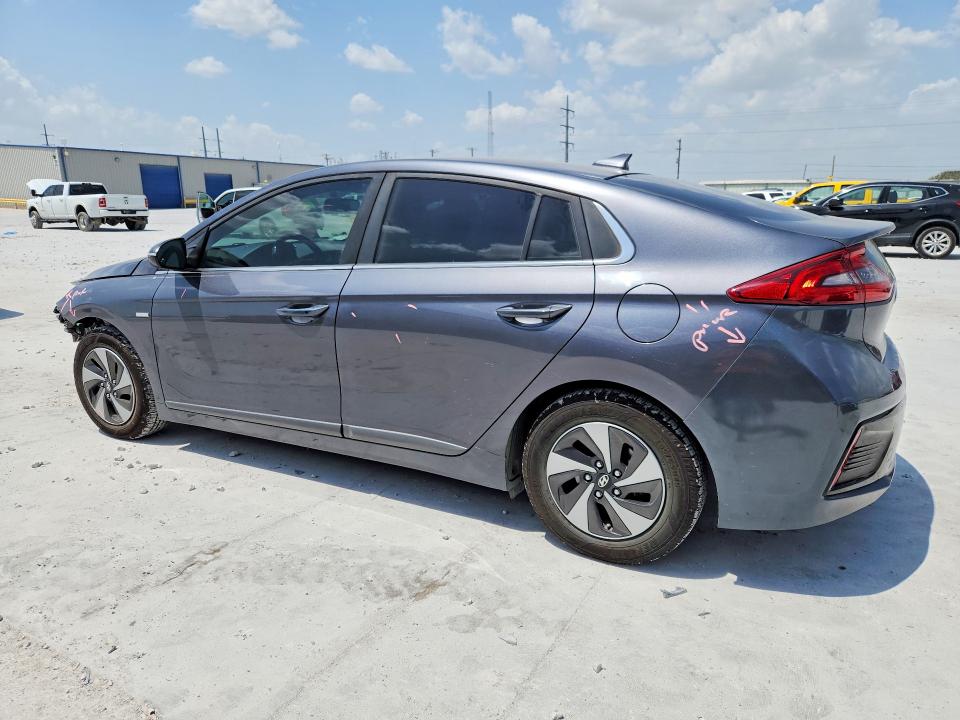 Photo 2 from auction – 2017 HYUNDAI IONIQ with VIN KMHC75LC2HU019175
