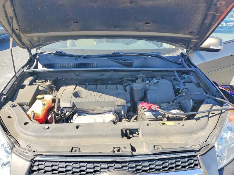 Photo 12 from auction – 2011 TOYOTA RAV4 with VIN 2T3YF4DV3BW081721