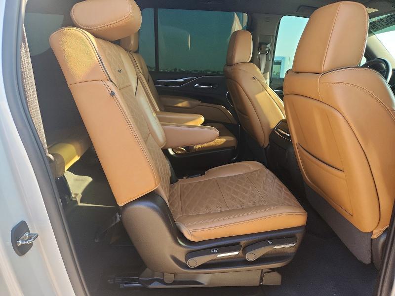 Снимка 11 от търг – 2022 CADILLAC ESCALADE с VIN 1GYS4LKL7NR172867