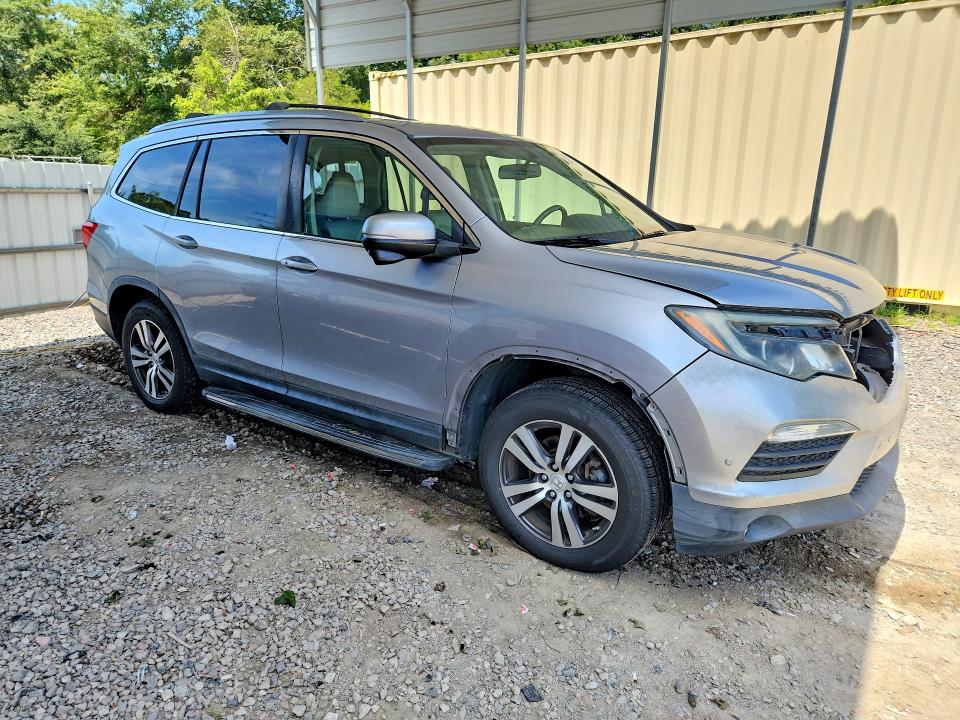 Photo 4 from auction – 2016 HONDA PILOT with VIN 5FNYF6H72GB022566