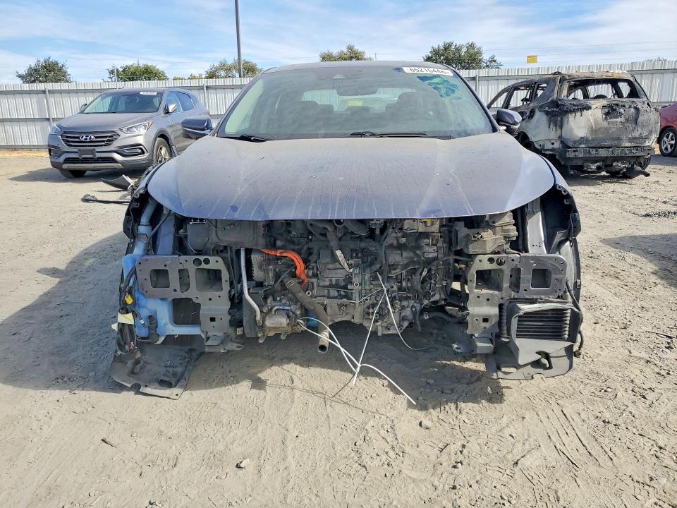 Photo 5 from auction – 2020 HONDA INSIGHT with VIN 19XZE4F99LE003013