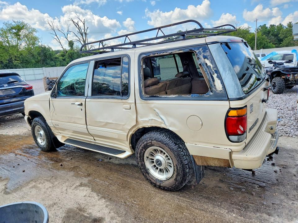 Photo 2 from auction – 1997 FORD EXPLORER with VIN 1FMDU34E9VZC12116