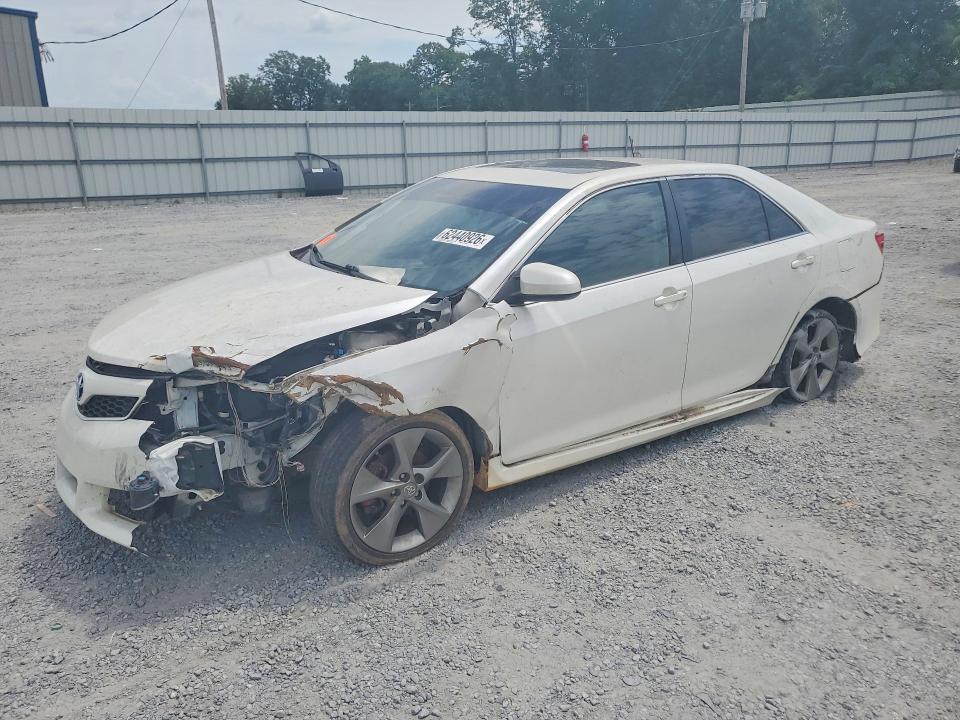 TOYOTA CAMRY 2014 with VIN 4T1BF1FK3EU448329 - Photo from auction