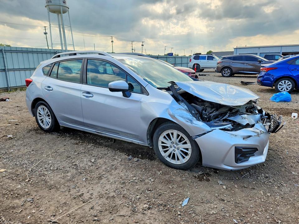 Photo 4 from auction – 2018 SUBARU IMPREZA with VIN 4S3GTAB61J3723563