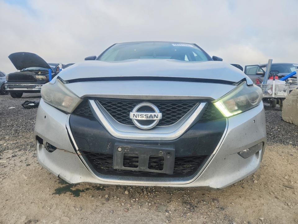 Photo 5 from auction – 2017 NISSAN MAXIMA with VIN 1N4AA6AP1HC366484