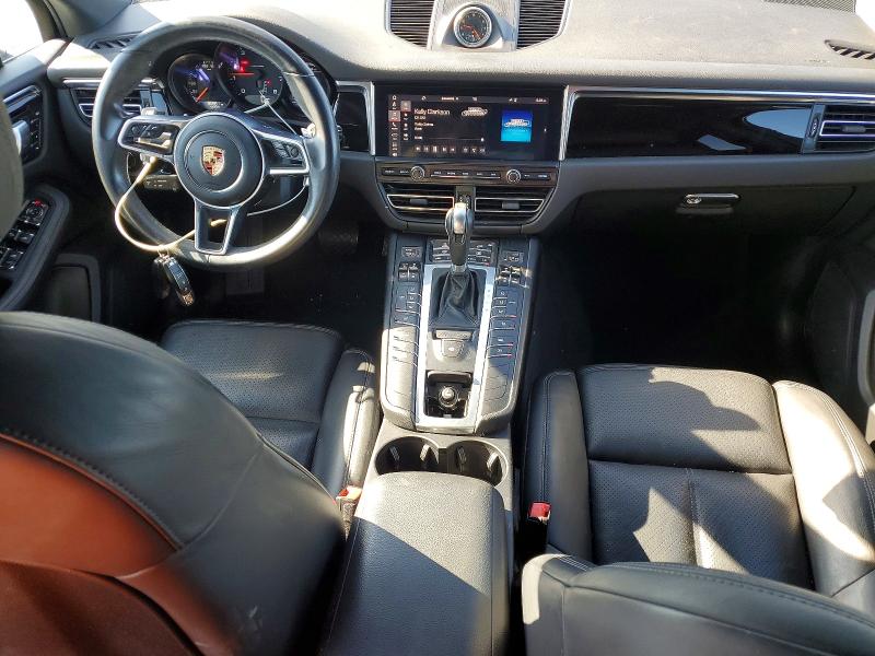 Photo 8 from auction – 2019 PORSCHE MACAN with VIN WP1AA2A58KLB05635