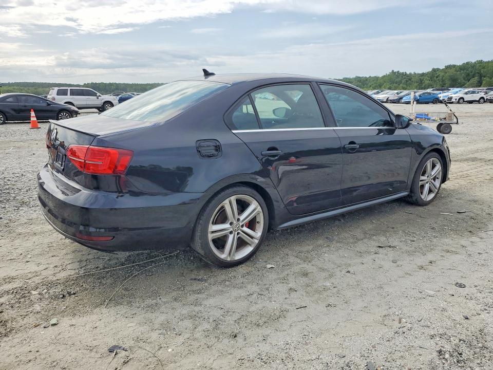 Photo 3 from auction – 2015 VOLKSWAGEN JETTA with VIN 3VW4T7AJ7FM267132