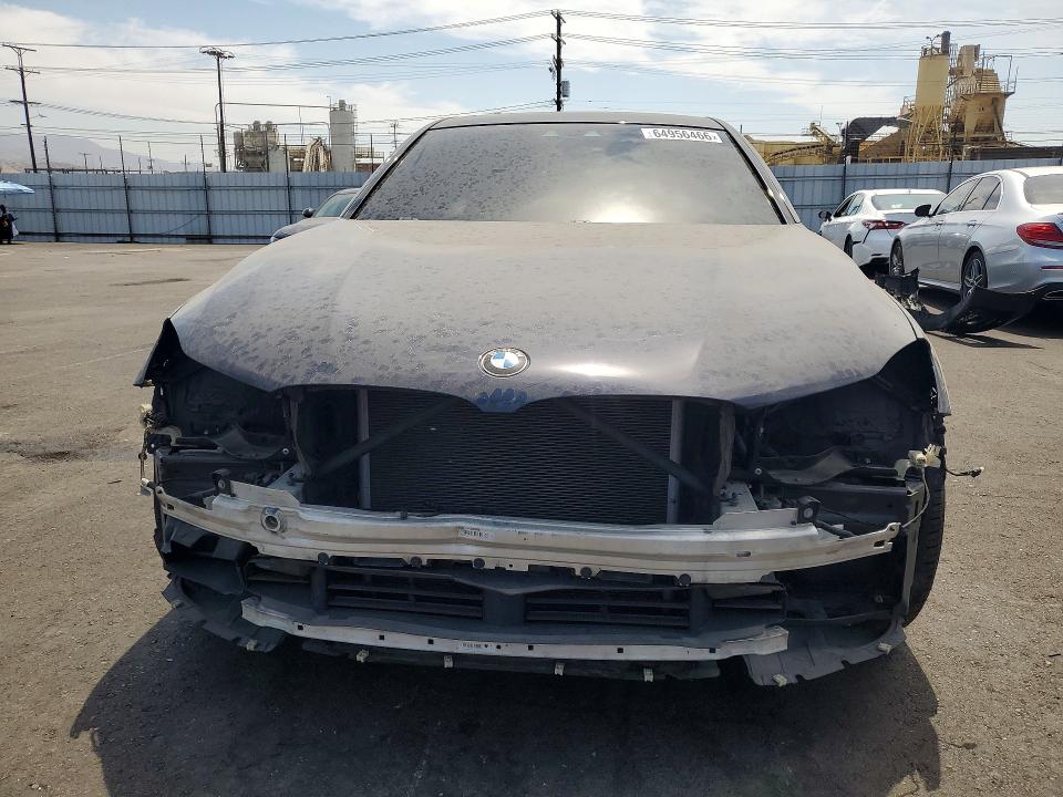 صورة رقم 5 من المزاد - 2019 BMW 740 مع VIN WBA7E2C53KB217193