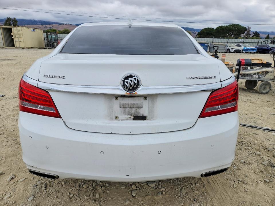 Foto 6 de la subasta – 2016 BUICK LACROSSE con VIN 1G4GB5G33GF248977