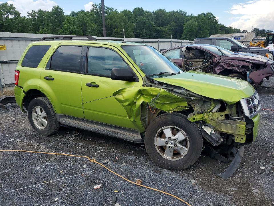 Photo 4 from auction – 2011 FORD ESCAPE with VIN 1FMCU9D74BKC36683