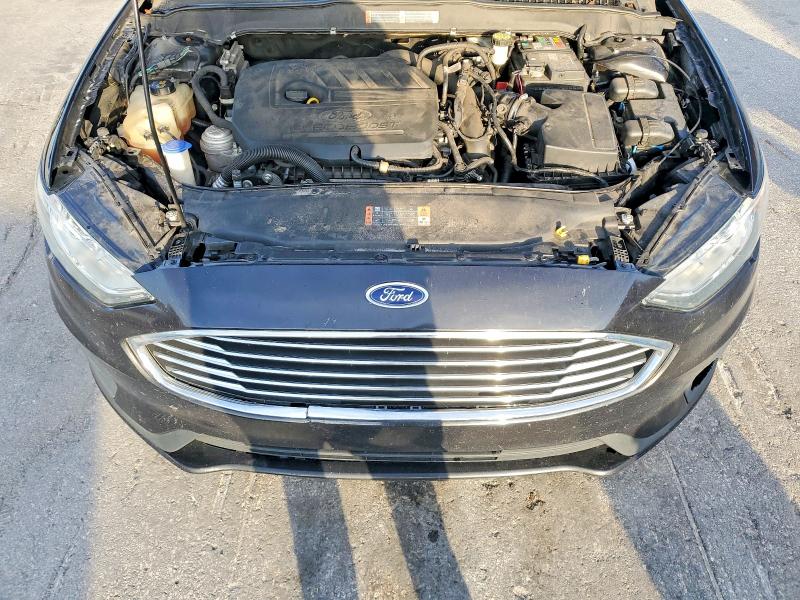 Photo 11 from auction – 2019 FORD FUSION with VIN 3FA6P0HD2KR154358