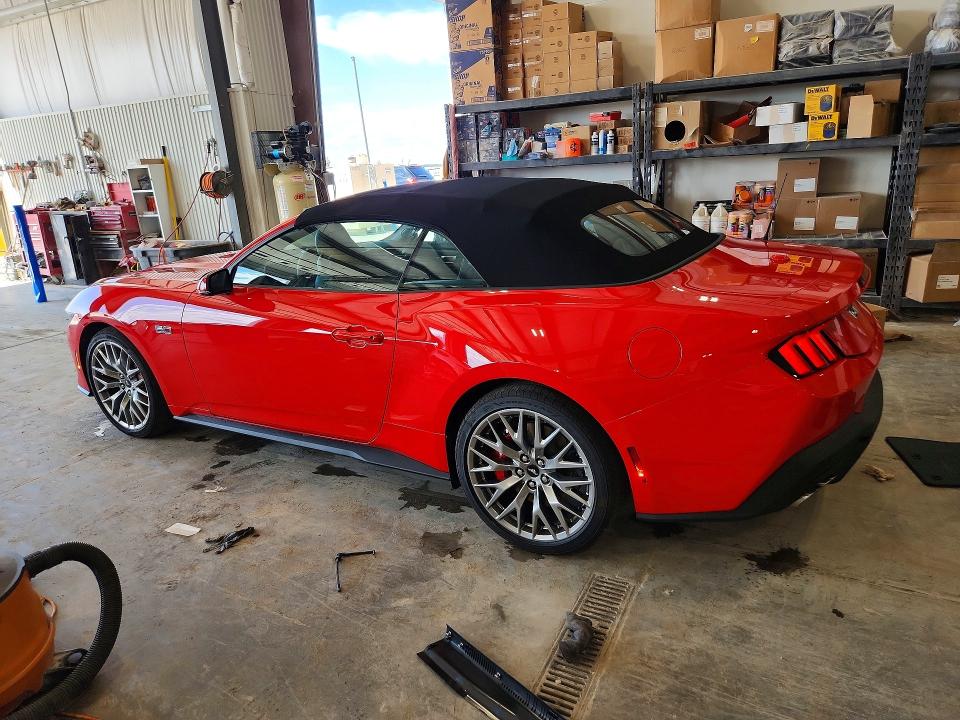 Photo 2 from auction – 2026 FORD MUSTANG with VIN 1FAGP8FF4T5116836