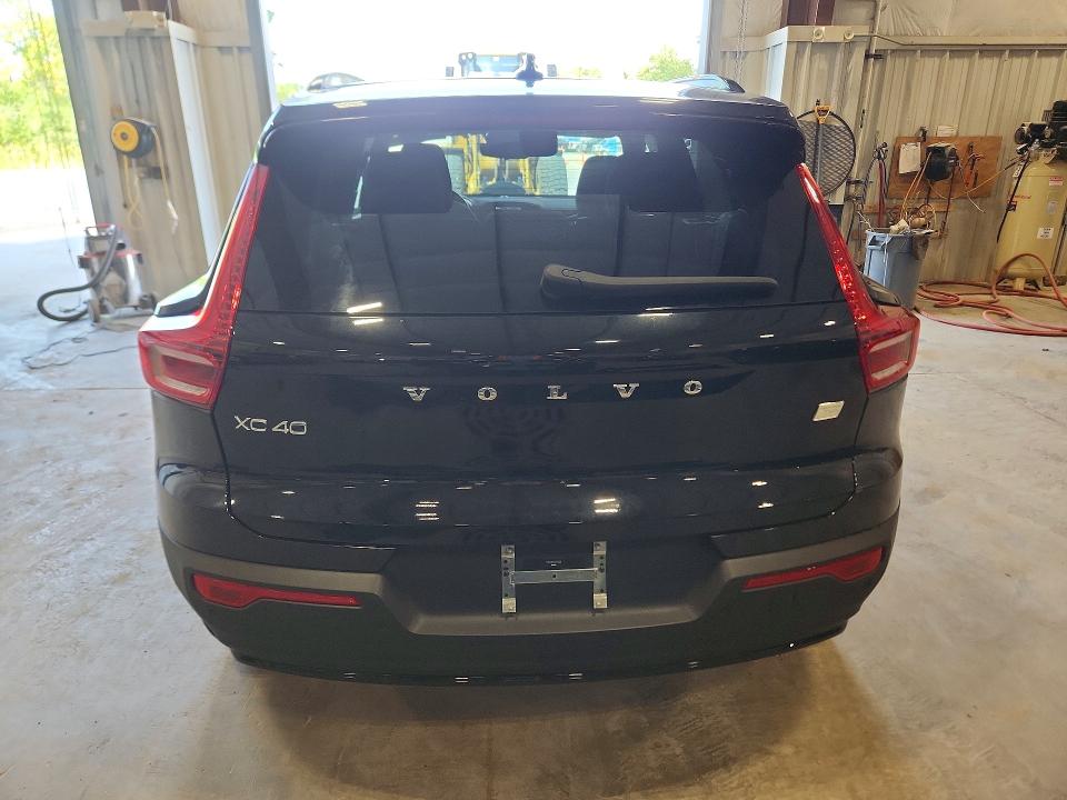 Снимка 6 от търг – 2024 VOLVO XC40 с VIN YV4ER3XK3R2275008