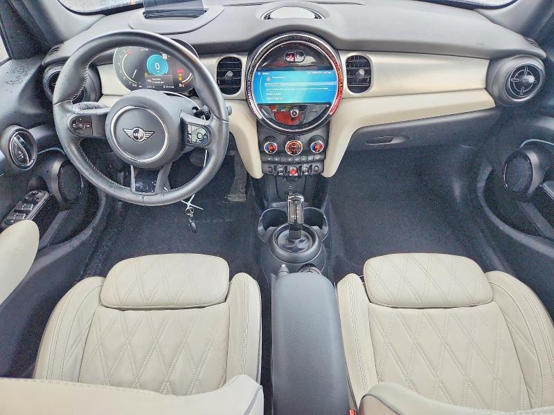 Zdjęcie 8 z aukcji – 2022 MINI COOPER z VIN WMW33DK01N2R94174