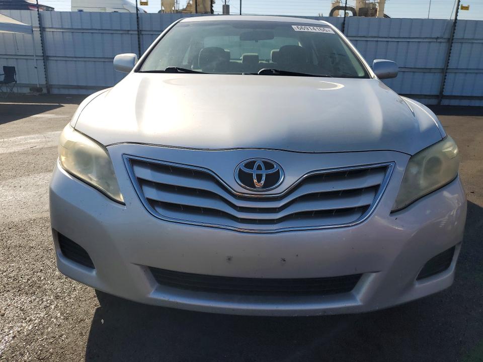 Photo 5 from auction – 2010 TOYOTA CAMRY with VIN 4T1BF3EK1AU052438