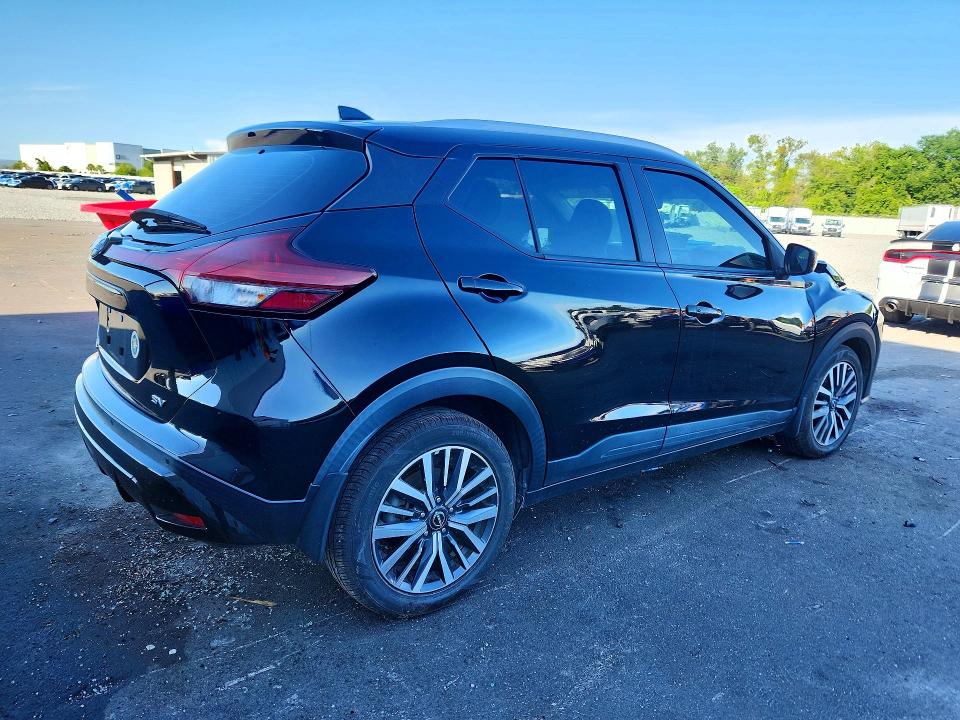 Photo 3 from auction – 2023 NISSAN KICKS with VIN 3N1CP5CV7PL474539