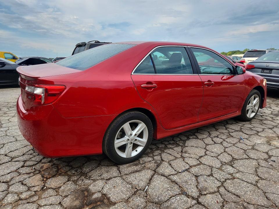 Photo 3 from auction – 2014 TOYOTA CAMRY with VIN 4T1BF1FK6EU741545