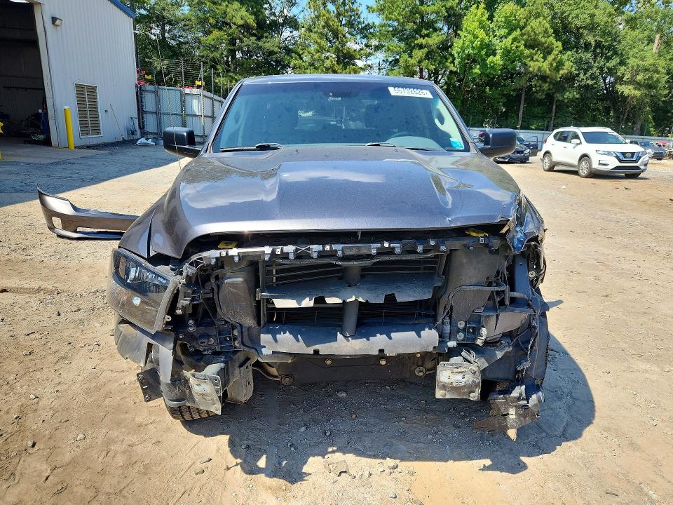 Photo 5 from auction – 2017 RAM 1500 with VIN 1C6RR7KT6HS699803