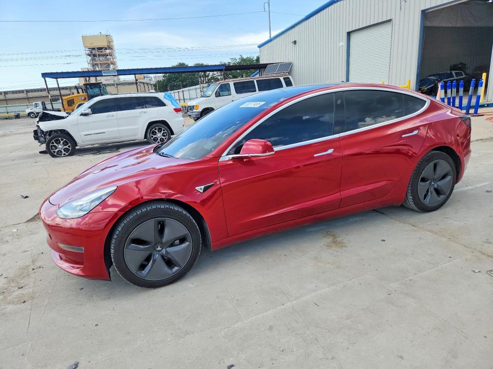 TESLA MODEL 3 2019 with VIN 5YJ3E1EAXKF396528 - Photo from auction